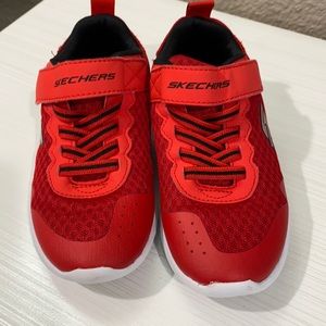 Red sketchers size 13